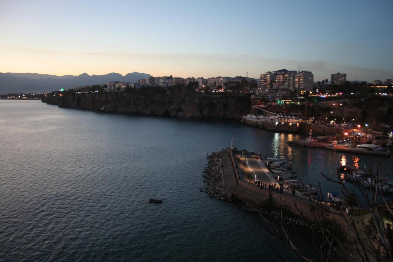 Mavi Avlu - Old Town Apartments Antalya Exterior photo